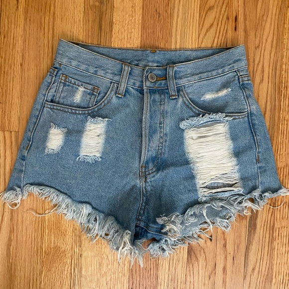 High-Waisted Denim Shorts - Picture 1 of 3